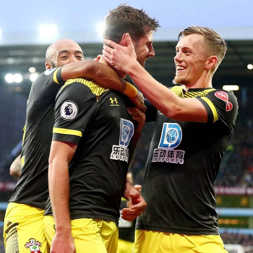 包含赛地聚焦：英超清晨热度飙升，印第安纳步行者状态回暖，话题不断，球队文化再被提及的词条爱游戏入口