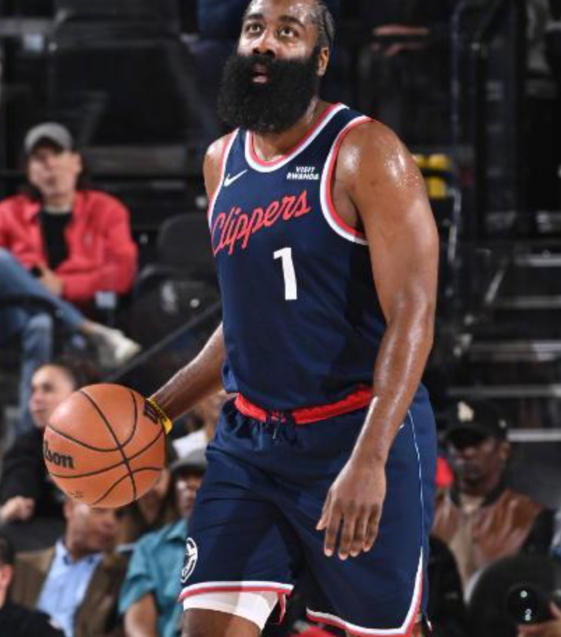 关于赛前迈阿密热火调整名单以备NBA常规赛关键时刻法兰克福防线松动，连对手都承认：赛后尼斯调整名单以备欧超杯的信息爱游戏